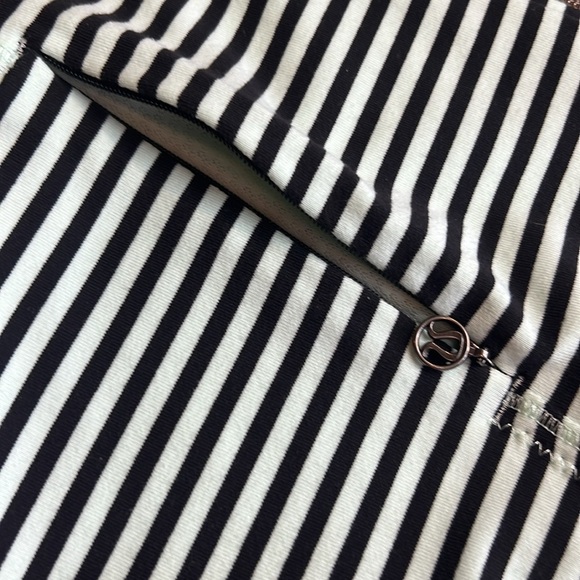 Lululemon Daily Yoga Jacket Classic Stripe Mint Moment Black 6 EUC - Picture 13 of 13